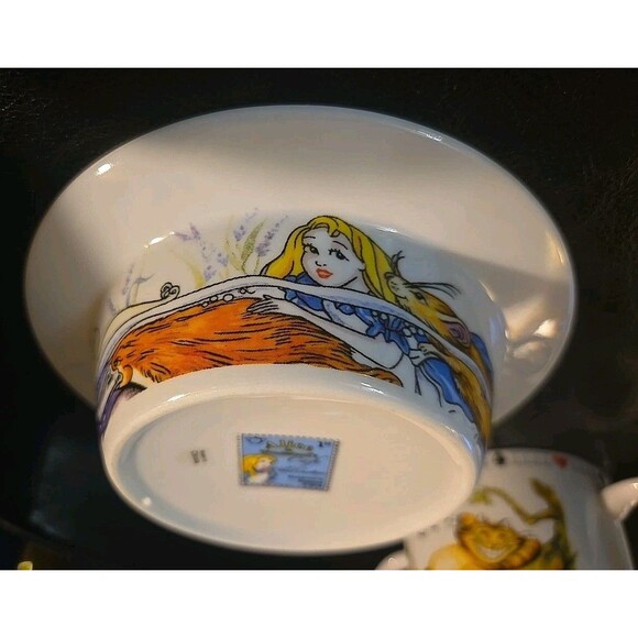 Alice In Wonderland Café Paul Cardew Tea Party Cup & Saucer Set With Box CHIPPED - Picture 12 of 16